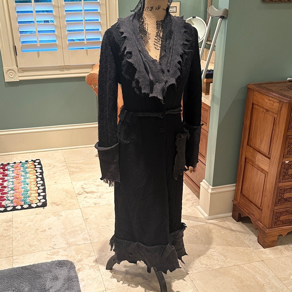 Moschino maxi cardigan/coat with Black Lace and felted Detail.